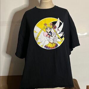 😄Sailor Moon Graphic Tshirt 2XL